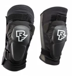 Race Face - Knieprotektor Roam Knee Stealth