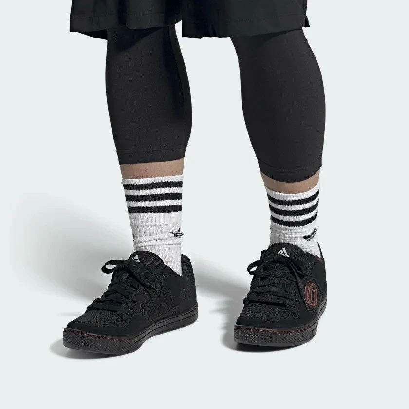 Five Ten - MTB-Schuh Freerider Core Black / Red 4 Five Ten - MTB-Schuh Freerider Core Black / Red – Bild 4