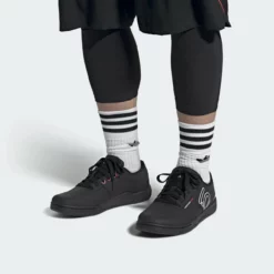 Five Ten - MTB-Schuh Freerider Pro Core Black / Cloud White / Cloud White 5 Five Ten - MTB-Schuh Freerider Pro Core Black / Cloud White / Cloud White -Fahrradladen Freerider Pro Fw2822 1 1280x1280