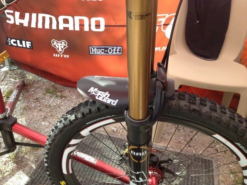 Marsh Guard Marsh-Guard - Universal Spritzschutz PLUS Türkis 2 Marsh Guard Marsh-Guard - Universal Spritzschutz PLUS Türkis – Bild 2