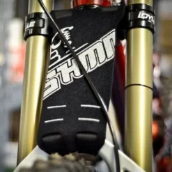 Shaman - Mud Guard Fork