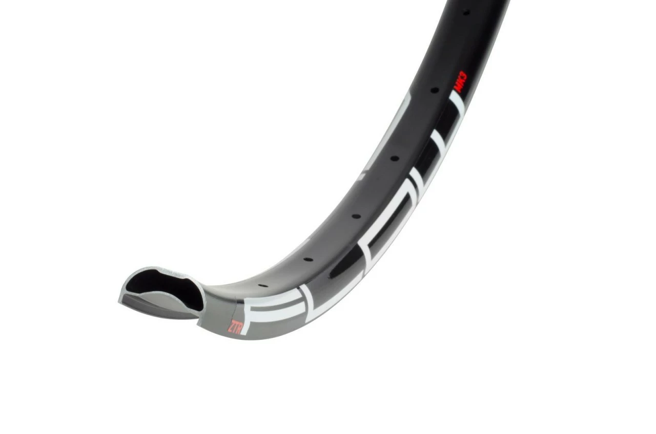 Stan's No Tubes - Felge Flow 27,5' MK3, 32 Loch, Schwarz 2 Stan's No Tubes - Felge Flow 27,5' MK3, 32 Loch, Schwarz – Bild 2